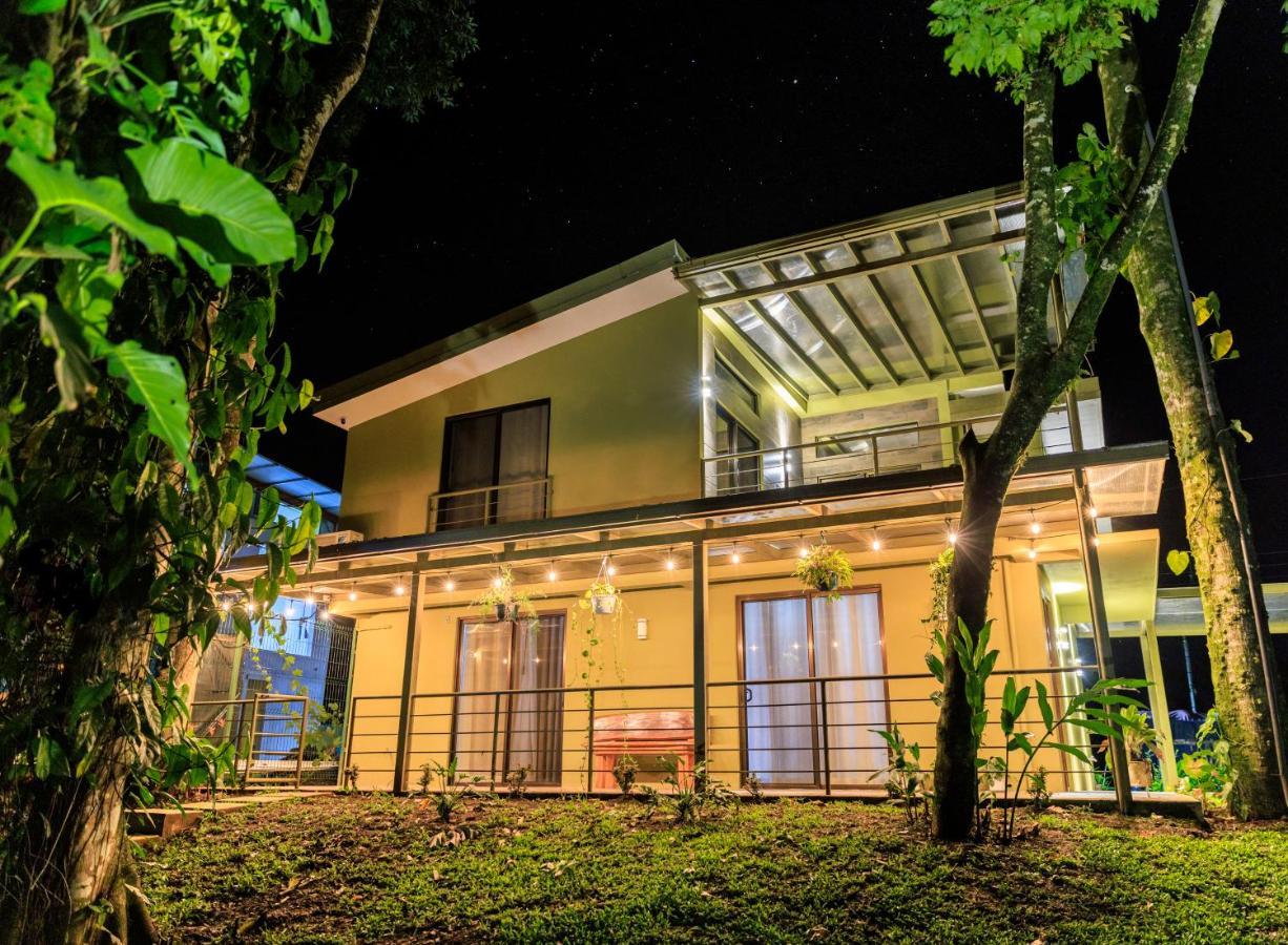 Casa Del Bosque At La Fortuna Bagian luar foto