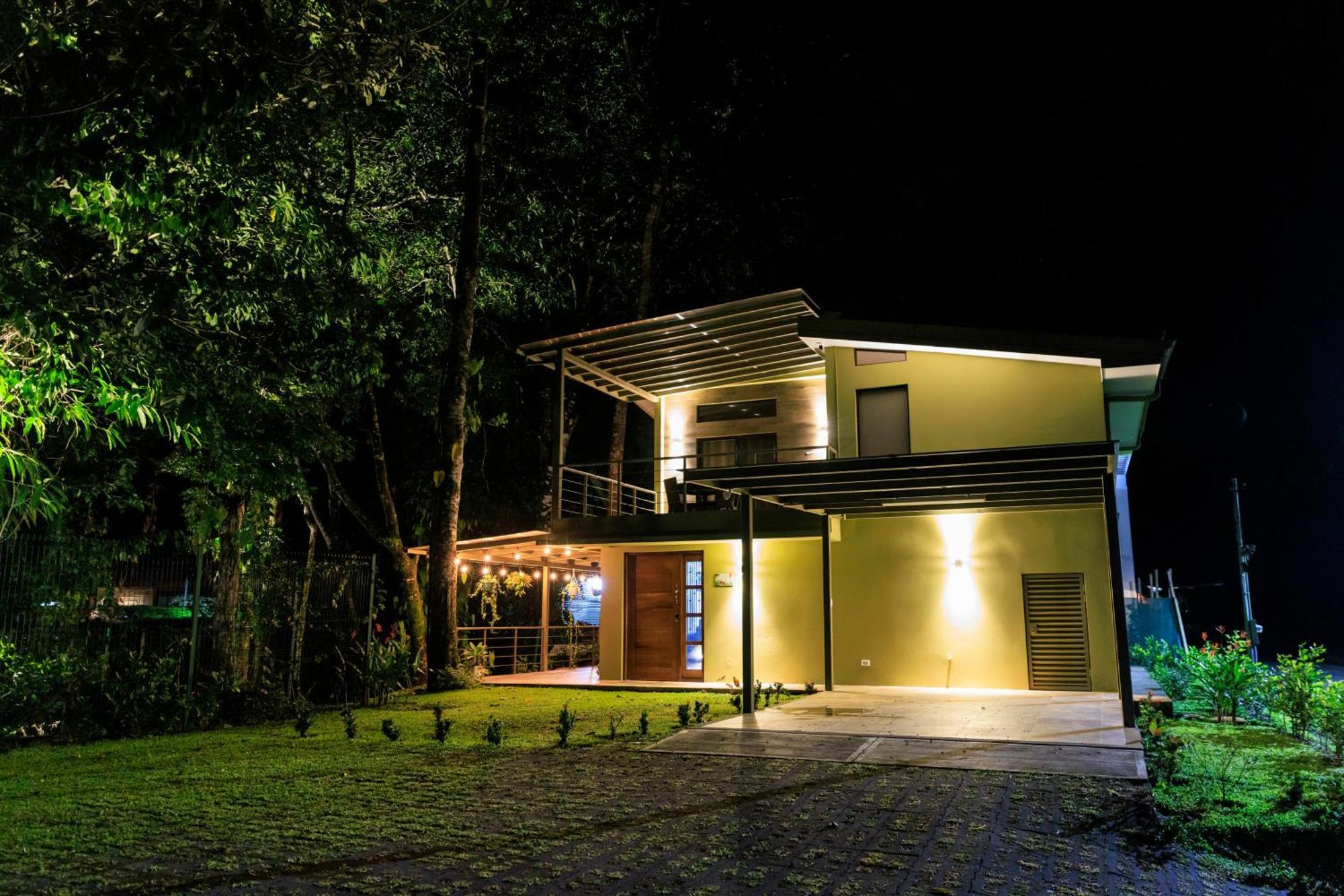 Casa Del Bosque At La Fortuna Bagian luar foto